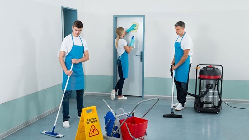 cleaning staff uniform dubai