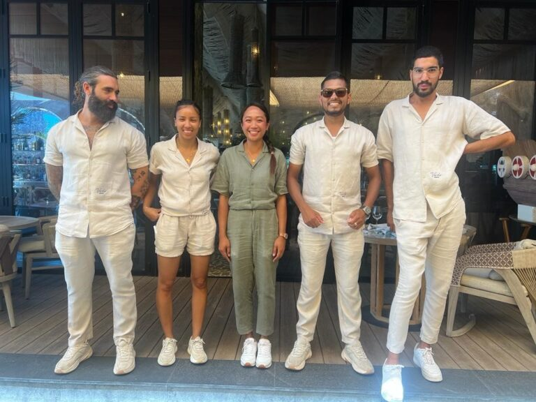 corporate uniforms in dubai