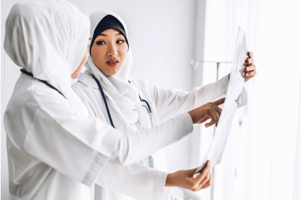 medical scrubs saudi Arabia