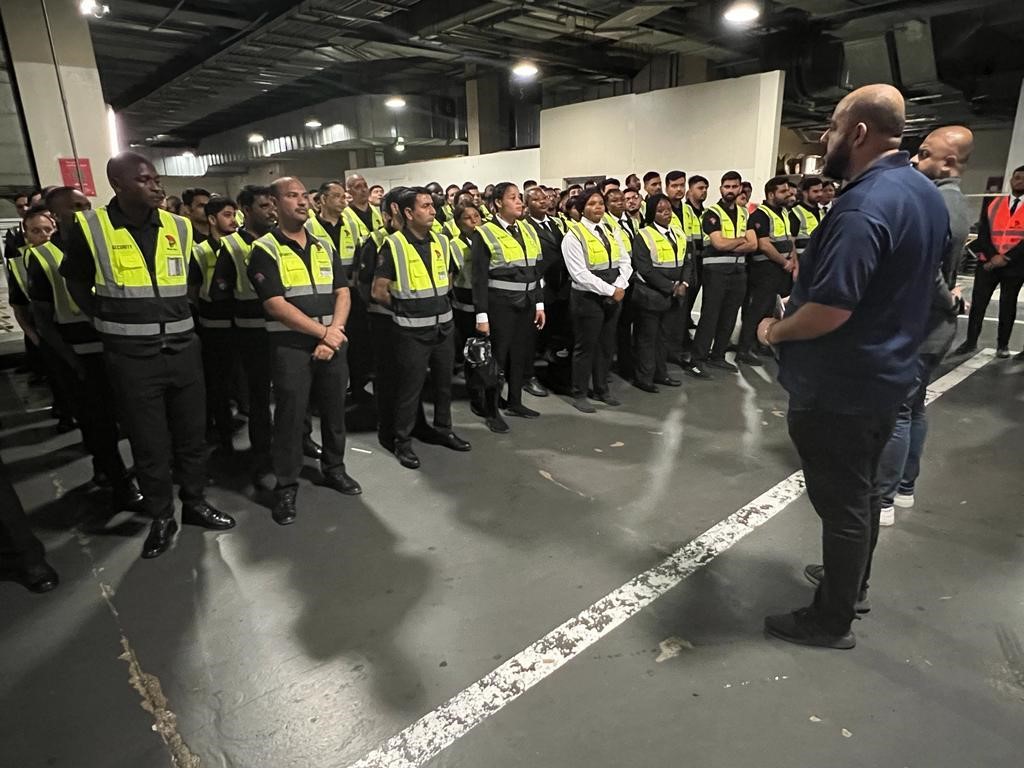 security uniform in dubai